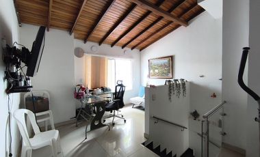 casa en venta en la floresta. Cod V30950