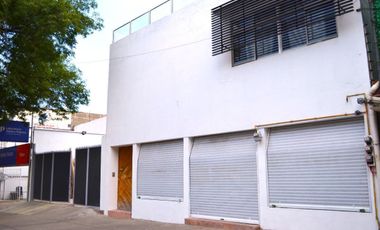 Renta de Edificio con Local Comercial en Insurgentes Sur, Tlalpan.