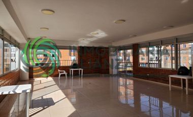 apartamento en arriendo en paseo del puente. Cod A17013