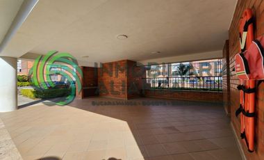 apartamento en arriendo en paseo del puente. Cod A17013