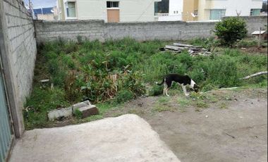 Venta de terreno con mediaguas en Otavalo en ciudadela Rumiñahui