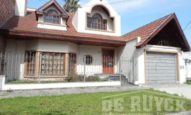 Chalet en Venta en Quilmes Oeste