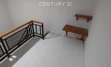 Jual Murah Kontrakan Mewah 12 Pintu Di Karawang Barat