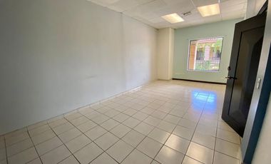 SE RENTA LOCAL #22- LA PLAZITA III SOBRE JUSTO SIERRA, EN MEXICALI, B.C.