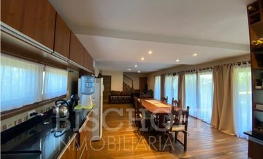 VENTA DE CASA EN BOULEVARD ICARO Y DE LAS NEREIDAS PINAMAR