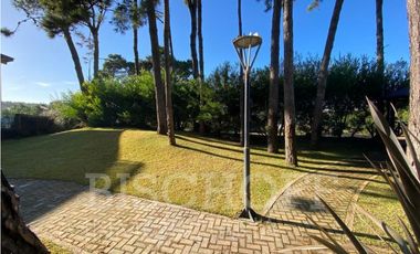 VENTA DE CASA EN BOULEVARD ICARO Y DE LAS NEREIDAS PINAMAR