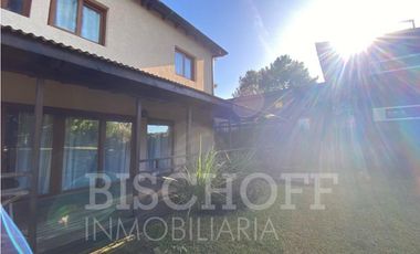 VENTA DE CASA EN BOULEVARD ICARO Y DE LAS NEREIDAS PINAMAR