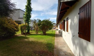 Codigo 637 - Pinamar - Casa En Alquiler