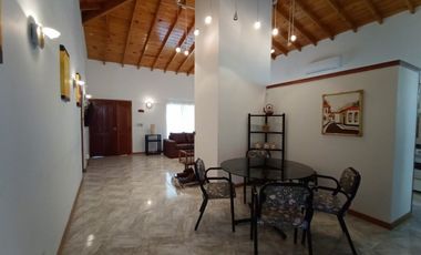 Codigo 637 - Pinamar - Casa En Alquiler