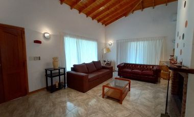 Codigo 637 - Pinamar - Casa En Alquiler