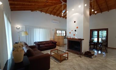Codigo 637 - Pinamar - Casa En Alquiler