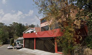 Casa en venta en Lomas de Tecamachalco