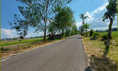 Rumah Toko 2 Lantai Strategis Mangku Jalan Prambanan-Bugisan