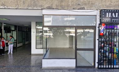 local en arriendo en santa barbara-usaquén. Cod A6