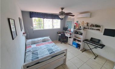 Venta de casa en Brisas del Golf, Ph Brisas Village