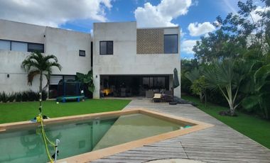 Casa en renta en el Yucatán Country Club