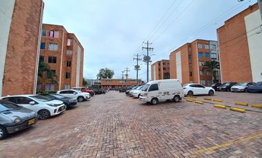 apartamento en arriendo en c.r el porvenir piso 4 sin ascensor. Cod A13452