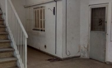 Casa PH en venta en Lanus Oeste