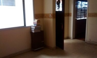 Casa PH en venta en Lanus Oeste