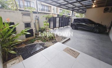 Rumah Semi Furnished di Pondok Candra Surabaya Dekat Akses Tol Juanda