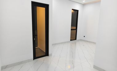 Rumah baru di Griya Loka BSD City, dekat sekolah Santa Ursula