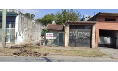 venta casa multifamiliar en paso del rey barrio la quebrada