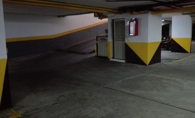 oficina en arriendo/venta en chico. Cod A1447