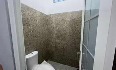 Rumah 3 Kamar 10 Menit ke Mitra Keluarga Jatiasih Hadap Timur J-35747