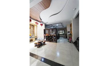 Rumah Metro Sunter Kencana, Sunter