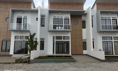 Desain Arsitektur Jepang, Villa Elite Harga Terjangkau: Bandung