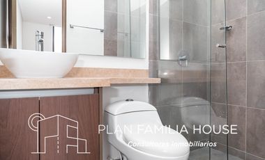 Hermosa casa en Cota, ubicación única dos niveles