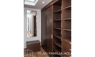 Hermosa casa en Cota, ubicación única dos niveles