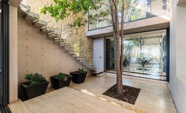 Casa en Arriendo en Vitacura