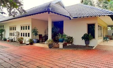 DIJUAL RUMAH at Jl PURI MUTIARA, KEMANG, JAKARTA SELATAN