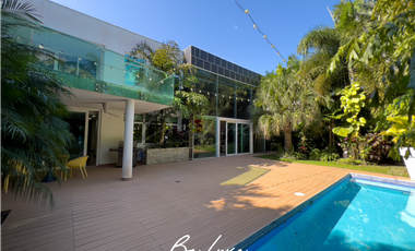 VENDO EXCLUSIVA CASA CON PISCINA EN COSTA SUR, COSTA ESMERALDA -(4)