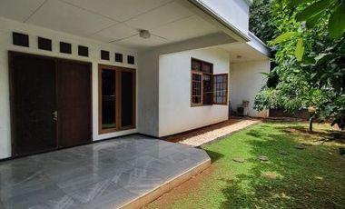 DIJUAL RUMAH at Jl CIPETE / CILANDAK, JAKSEL dkt FATMAWATI
