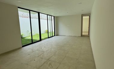 Casa en venta entrega inmediata en Temozón Norte