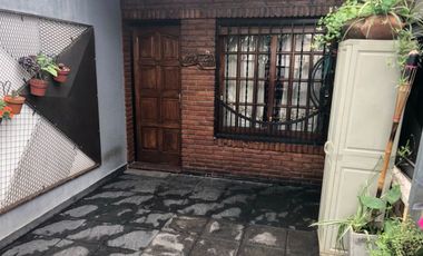 Triplex en Venta Villa Luzuriaga / La Matanza (B145 582)
