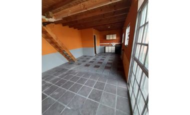 GRAN CHALET TRES PLANTAS A METROS ACCESO OESTE OPORTUNIDAD FINANCIACION !!!