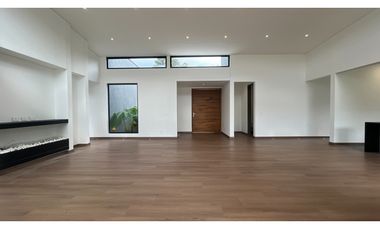 Casa para Venta en Fizebad El Retiro