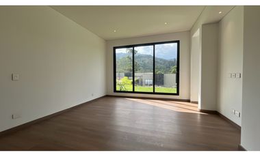 Casa para Venta en Fizebad El Retiro