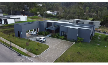 Casa para Venta en Fizebad El Retiro