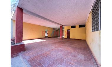 ✨🏡 Gran Oportunidad En Sullana! Casa Amplia En Av. Panamericana – Ideal Para Familia O Negocio 💼🌟