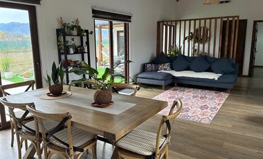 Casa en venta San Joaquín de Los Mayos, Machalí, 4 Dor