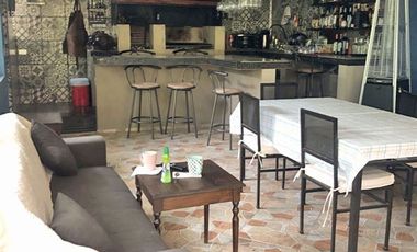 En Condominio Sector Santa Elena/ 4D/ 4 B/ Piscina/ Jardín