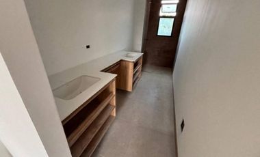 apartamento en venta en cerritos. Cod V19103