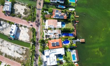 Casa en renta de 4 recámaras en Isla Bonita Zona Hotelera Cancún