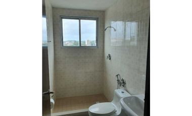 ALQUILER APARTAMENTO PH LEAF TOWER
