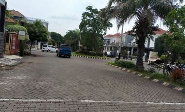 Tanah luas 274 m posisi hook di perumahan elite surabaya selatan dekat masjid agung dan polda jatim
