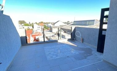 Triplex en venta en Lanus Este